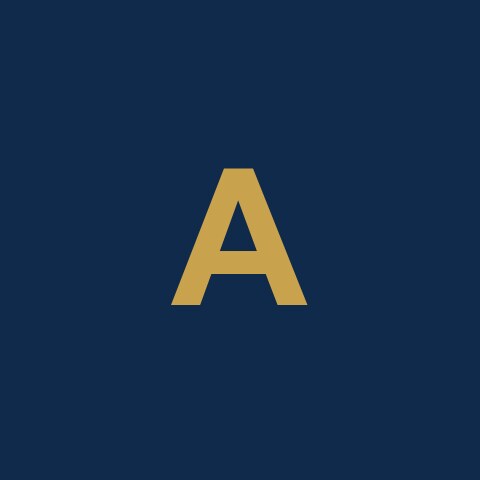 Andrea, Senior Agent